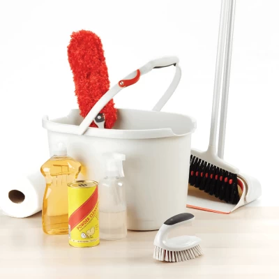 Bàn chải cọ đa năng OXO thumb