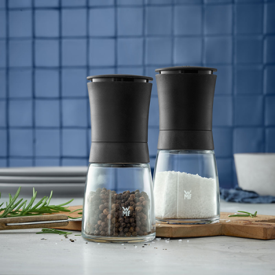 Set 2 lọ xay muối tiêu WMF nắp đen