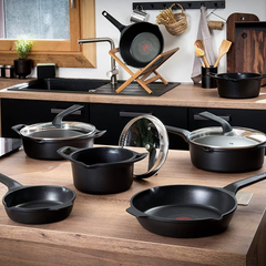 Chảo đúc cao cấp Tefal Robusto có miệng rót 24cm E2490444 thumb