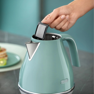 Ấm siêu tốc De'Longhi Icona Capitals 1,7L màu xanh ngọc thumb