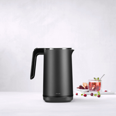 Ấm siêu tốc ZWILLING Enfinigy 1 L màu đen thumb