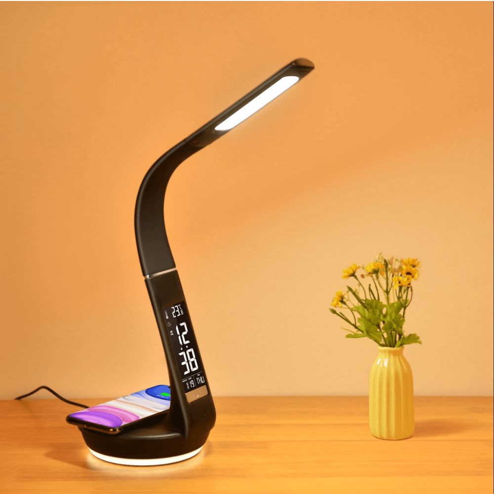 Đèn học chống cận WILIT U8Q màu đen