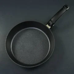 Set chảo chống dính Fissler Adamant Comfort 24 + 28cm made in Germany