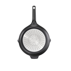 Chảo đúc cao cấp Tefal Robusto có miệng rót 24cm E2490444