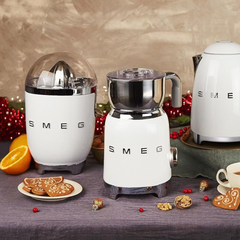 Máy vắt cam SMEG CJF11WHEU màu trắng