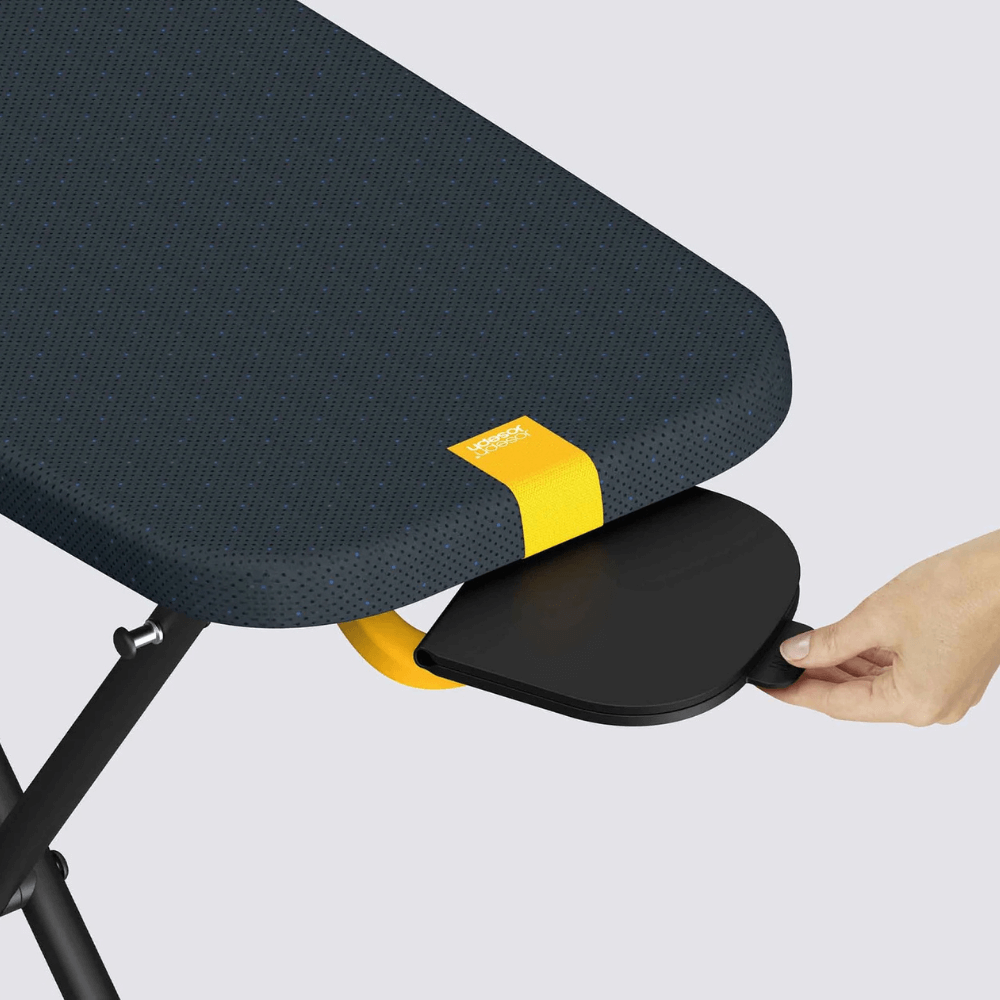 Bàn để ủi đồ chân cao có móc treo cửa Joseph Joseph Glide Compact Plus (Black) 50028