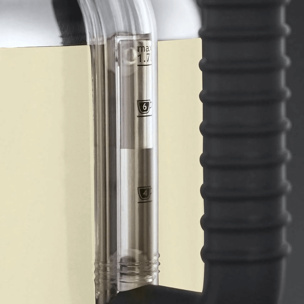 Ấm siêu tốc Russell Hobbs 2167270 màu kem